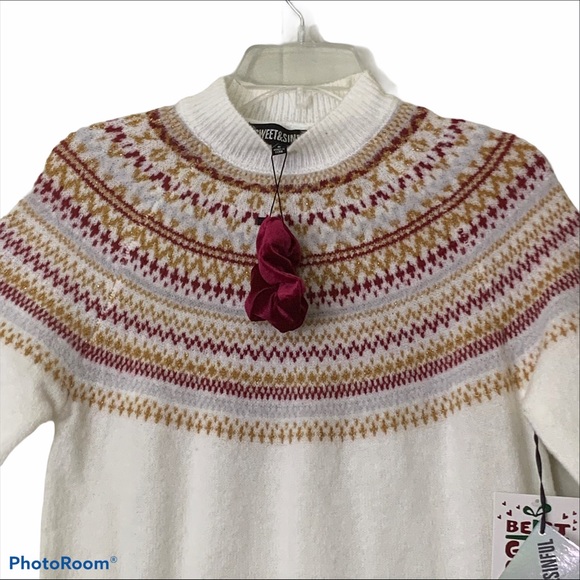 Sweet & Sinful SweaterCropped LongSleeve Christmas - Picture 5 of 11